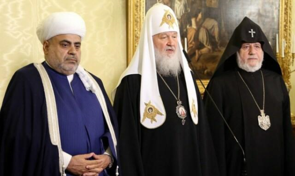 Paşazadə ilə Qaregin razılaşmadı, Kirill hərəkətə keçdi